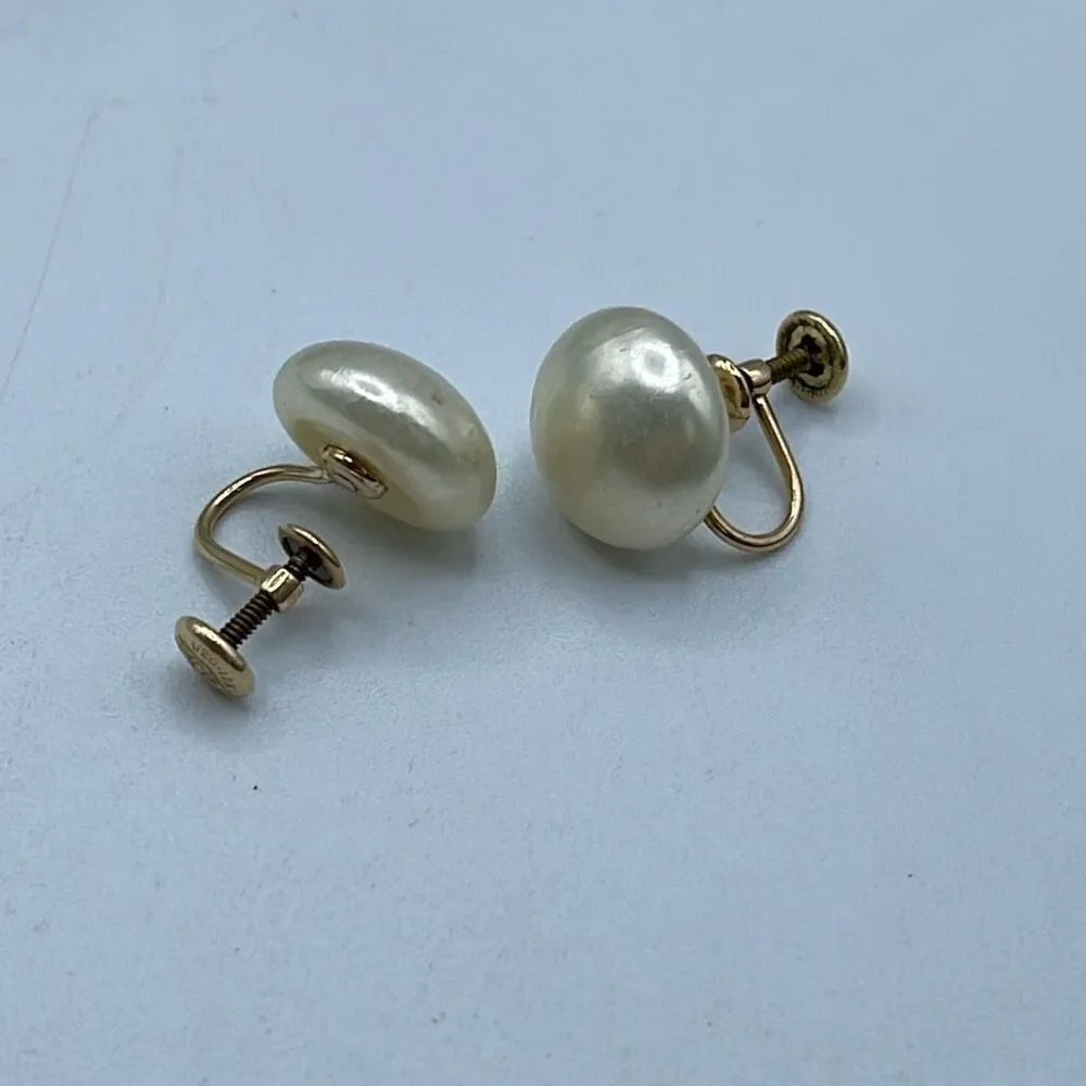 Vintage JMS faux pearl gold plated classic button earrings.